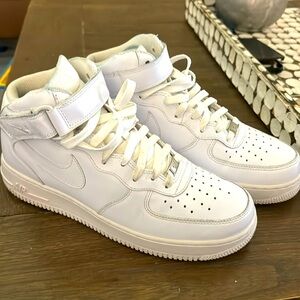 Size 9.5 - Nike Air Force 1 Mid '07 White  315123-111